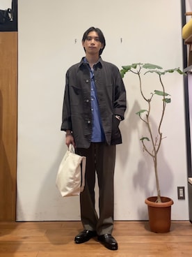 「アイテム（カバーオール）」を使った、カズマさん（メンズ・174cm）の秋コーディネート
