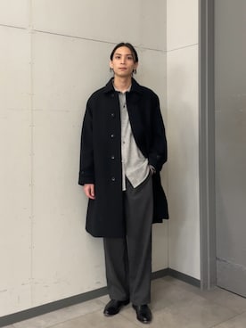 「アイテム（ステンカラーコート）」を使った、カズマさん（メンズ・174cm・20代）の秋コーディネート