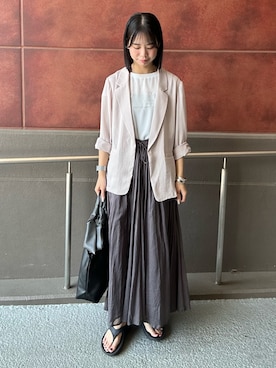 「ロゴ」｜「アイテム（ジャケット/アウター）」を使った、maruさん（レディース・156cm）の夏コーディネート