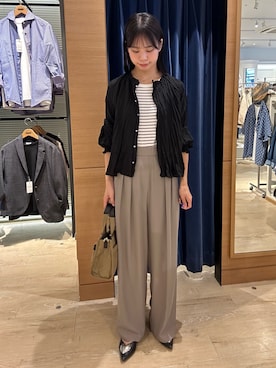 「MICO COULIER（ミコクリエ）のラインテープ2WAYミニトートバッグ（トートバッグ）」を使った、maruさん（レディース・156cm）の秋コーディネート
