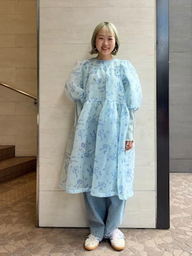 「CAROLINA GLASER（カロリナ グレイサー）のアイテム」を使った、カロリナグレイサーさん（レディース・160cm）の春コーディネート