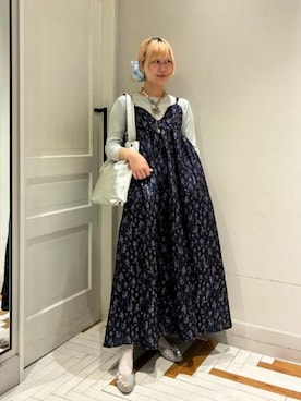 「CAROLINA GLASER（カロリナ グレイサー）のラメ バックリボン キャミソール ワンピース 旅行 ライブ  レイヤード 映えワンピ 大人ガーリー（ワンピース、ブラック系）」を使った、カロリナグレイサーさん（レディース・167cm）の夏コーディネート