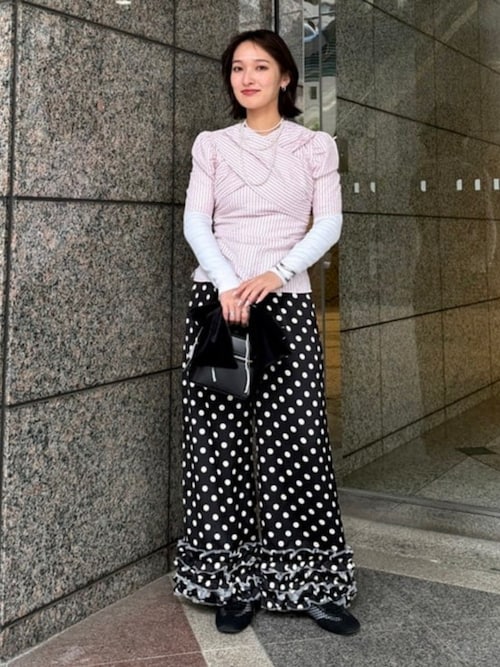 CAROLINA GLASER（カロリナ グレイサー） パンツ 裾 フリル パンツ