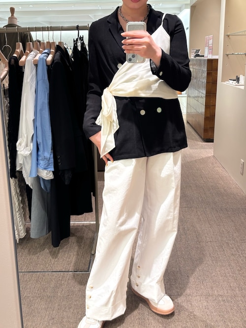 《何通りも楽しめる》ワンショルストール