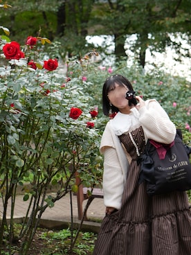 「アイテム（ジャンパースカート）」を使った、mentsuyu1020さん（レディース・156cm）の秋コーディネート