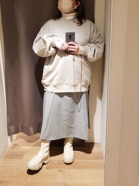「リブニット」｜「アイテム（スウェット）」を使った、ru74oliveさん（レディース・156cm）の冬コーディネート
