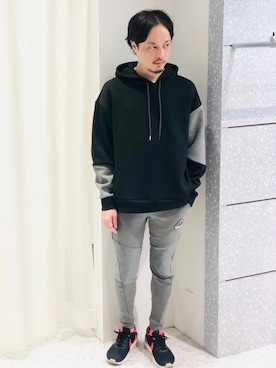 「RATTLE TRAP（ラトルトラップ）のアイテム（スウェットパンツ）」を使った、RT staffstylingさん（メンズ・168cm）の秋コーディネート
