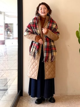 「アイテム（デニムスカート）」を使った、BEAMS HEART WOMENさん（レディース・163cm）の秋コーディネート