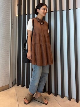 「BEAMS HEART（ビームスハート）のスカーフ バケット ハンドバッグ（ハンドバッグ、ブラック系）」を使った、BEAMS HEART WOMENさん（レディース・159cm）の夏コーディネート