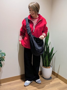 「BEAMS HEART（ビームスハート）のボーダー テンチ プルオーバー（Tシャツ/カットソー、レッド系）」を使った、BEAMS HEART WOMENさん（レディース・160cm）の秋コーディネート