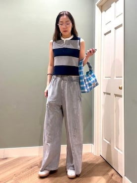 「BEAMS HEART（ビームスハート）のギンガム チェック ニット バッグ（トートバッグ、ブルー系）」を使った、BEAMS HEART WOMENさん（レディース・153cm）の春コーディネート