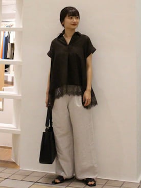 「アイテム（クラッチバッグ、ブラック系）」を使った、BEAMS HEART WOMENさん（レディース・160cm）の夏コーディネート