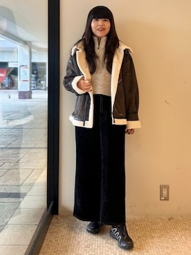 「アイテム（ムートンコート）」を使った、BEAMS HEART WOMENさん（レディース・159cm）の秋コーディネート