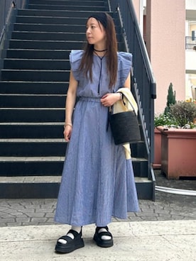 「BEAMS HEART（ビームスハート）のスカーフ バケット ハンドバッグ（Handbag、ブラック系）」を使った、BEAMS HEART WOMENさん（レディース・160cm）の夏コーディネート