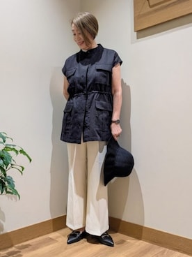 「BEAMS HEART（ビームスハート）のドロスト ワークジレ（Vest、グレー系）」を使った、BEAMS HEART WOMENさん（レディース・160cm）の夏コーディネート