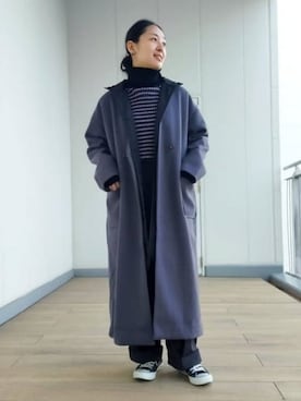 「スニーカーコーデ」｜「アイテム（ノーカラーコート）」を使った、BEAMS HEART WOMENさん（レディース・159cm）の冬コーディネート