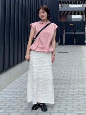 「BEAMS HEART（ビームスハート）のドロスト ノースリーブ ポロニット（ポロシャツ、ピンク系）」を使った、BEAMS HEART WOMENさん（レディース・159cm）の夏コーディネート