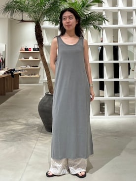 「mgh（エムジーエイチ）のmgh / Luna beach one piece（ワンピース、グリーン系）」を使った、BEAMS HEART WOMENさん（レディース・159cm）の夏コーディネート