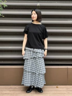 「BEAMS HEART（ビームスハート）のねじりスリーブ プルオーバー（Tシャツ/カットソー、ブラック系）」を使った、BEAMS HEART WOMENさん（レディース・153cm）の春コーディネート
