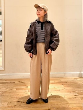 「BEAMS HEART（ビームスハート）のヴィンテージライク レザー ブルゾン（ブルゾン、ブラウン系）」を使った、BEAMS HEART WOMENさん（レディース・160cm）の秋コーディネート