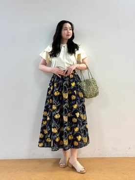 「BEAMS HEART（ビームスハート）のフラワー プリーツ スカート（スカート、ブルー系）」を使った、BEAMS HEART WOMENさん（レディース・153cm）の春コーディネート