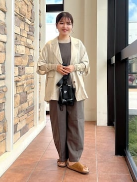 「アイテム（ポーチ）」を使った、BEAMS HEART WOMENさん（レディース・157cm）の夏コーディネート