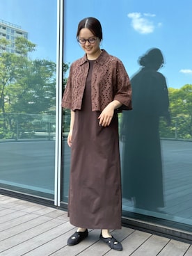「BEAMS HEART（ビームスハート）のINDIAレース シャツ（シャツ/ブラウス、ブラウン系）」を使った、BEAMS HEART WOMENさん（レディース・153cm）の春コーディネート