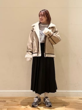 「アイテム（ムートンコート）」を使った、BEAMS HEART WOMENさん（レディース・165cm）の秋コーディネート
