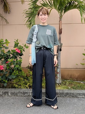 「アイテム（スラックス）」を使った、BEAMS HEART WOMENさん（レディース・167cm）の夏コーディネート
