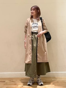 「シンプル・ベーシック」｜「アイテム（トレンチコート）」を使った、BEAMS HEART WOMENさん（レディース・165cm）の春コーディネート