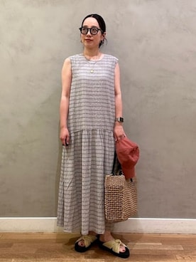 「アイテム（帽子、オレンジ系）」を使った、BEAMS HEART WOMENさん（レディース・160cm）の夏コーディネート