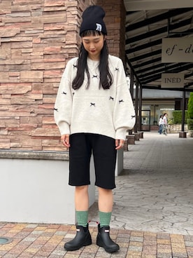 「BEAMS HEART（ビームスハート）のストレッチ カプリ パンツ（スラックス、ブラック系）」を使った、BEAMS HEART WOMENさん（レディース・160cm）の秋コーディネート