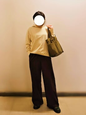 「アイテム（パンツ）」を使った、pomepomekurukuruさん（レディース・157cm・50代）の秋コーディネート