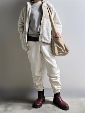 「WHITE MOUNTAINEERING（ホワイトマウンテニアリング）のUNIQLO×White Mountaineering ボアフリース　Mサイズ　m-2800（Other outerwear、ベージュ系）」を使った、pomekuruさん（レディース・157cm）の春コーディネート