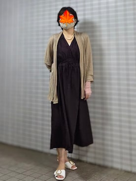 「アイテム（サンダル）」を使った、pomepomekurukuruさん（レディース・157cm・50代）の秋コーディネート