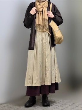 「dean&deluca（ディーンアンドデルーカ）のDean&DeLuca チャリティートート 2025 Lサイズ（Tote、ベージュ系）」を使った、pomekuruさん（レディース・157cm）の春コーディネート