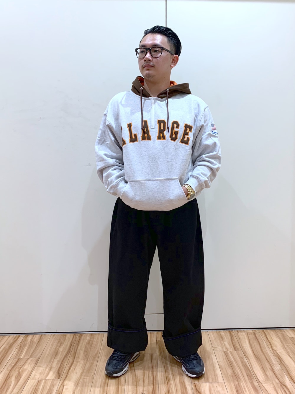 XLARGE（エクストララージ）の「HARDLY WORKING CONTRAST STITCH