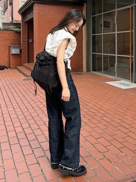「MOUSSY（マウジー）のTENCEL(TM) DENIM STRAIGHT（デニムパンツ、ブルー系）」を使った、いそまた あいさん（レディース・158cm）の夏コーディネート