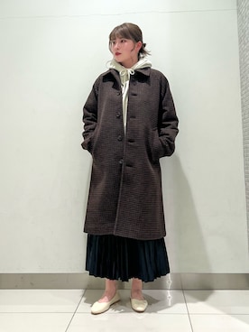 「レザースカート」｜「アイテム（ステンカラーコート）」を使った、hikariさん（レディース・163cm）の冬コーディネート