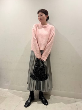 「冬の差し色コーデ」｜hikariさん（レディース・162cm）の冬コーディネート