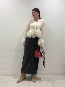 「アイテム（ストール/ショール）」を使った、hikariさん（レディース・162cm）の秋コーディネート