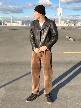「AVIREX（アヴィレックス）のアイテム（ライダースジャケット）」を使った、shuppi12さん（メンズ・172cm）の冬コーディネート
