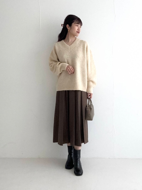 セール】『WEB限定』Vネックカーブスリーブニット（ニット/セーター