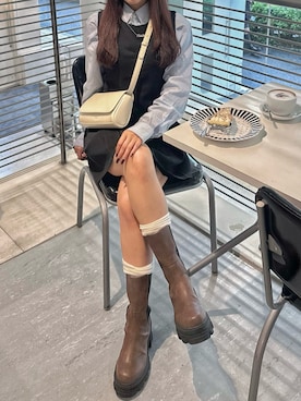 「EMODA（エモダ）のアイテム」を使った、ゆうりさん（レディース・163cm）の秋コーディネート