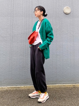 「CASU eyewear（キャスアイウェア）のアイテム（サングラス）」を使った、清水こづえさん（レディース・164cm）の秋コーディネート