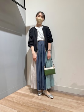 「Chez toi（シェトワ）のアイテム（ジャケット/アウター）」を使った、TAKAOKAさん（レディース・156cm）の春コーディネート