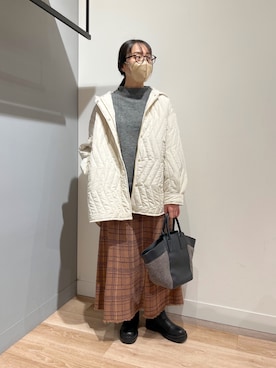 「Chez toi（シェトワ）のアイテム（ジャケット/アウター）」を使った、TAKAOKAさん（レディース・156cm）の秋コーディネート