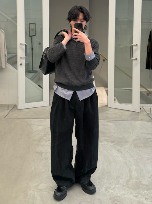 「CASPER JOHN（キャスパージョン）のCompact waffle V-neck sweat/コンパクトワッフルVネックスウェット（スウェット）」を使った、くま🧸さん（メンズ・174cm）の冬コーディネート