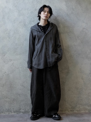 「EPNK(イーピーエヌケー)の【EPNK】Button fly wide denim pants / ボタンフライワイドデニムパンツ(デニムパンツ)」を使った、くま🧸さん(メンズ・174cm)の春コーディネート