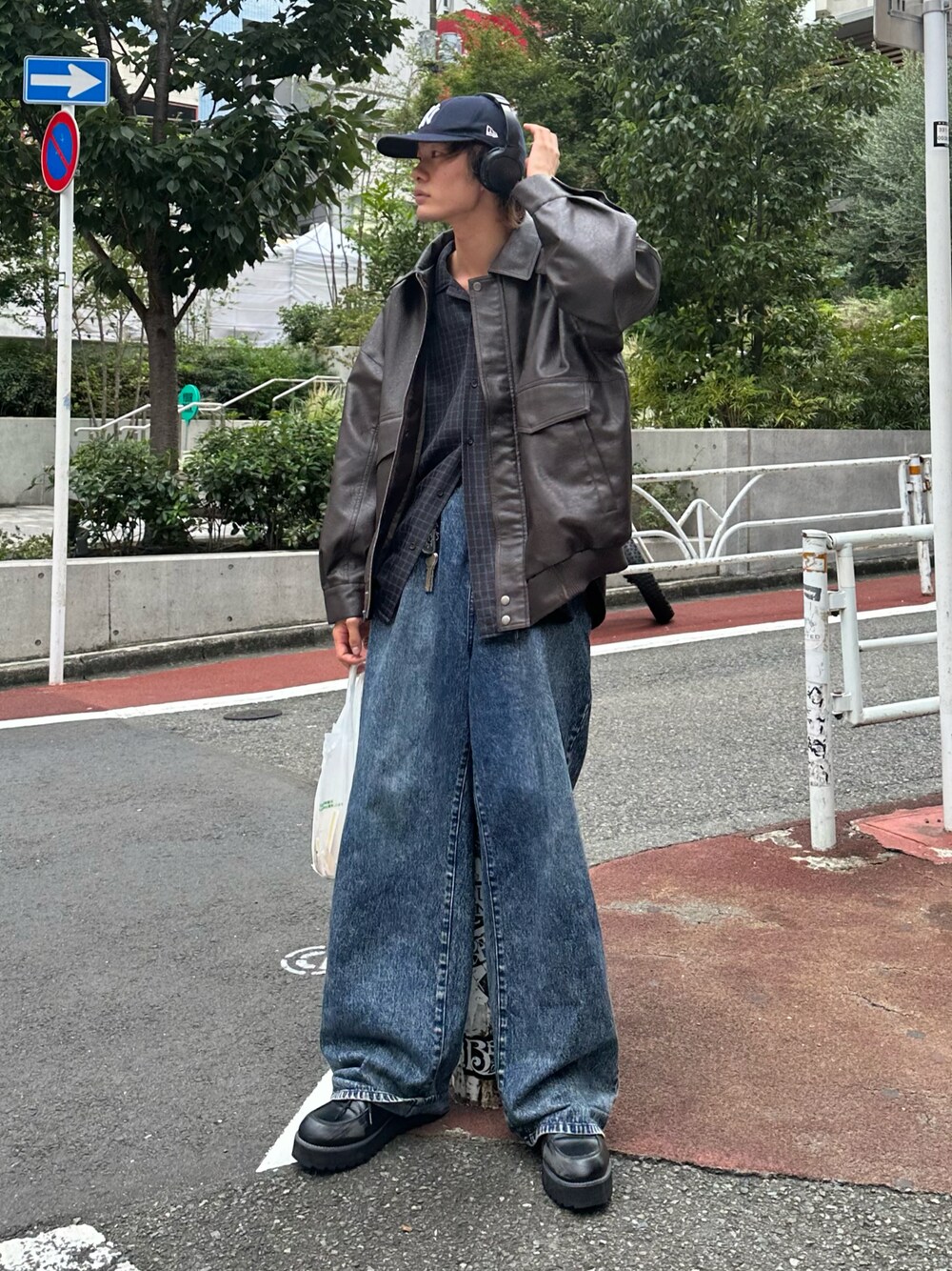 くま🧸｜ADRERのデニムパンツを使ったコーディネート - WEAR